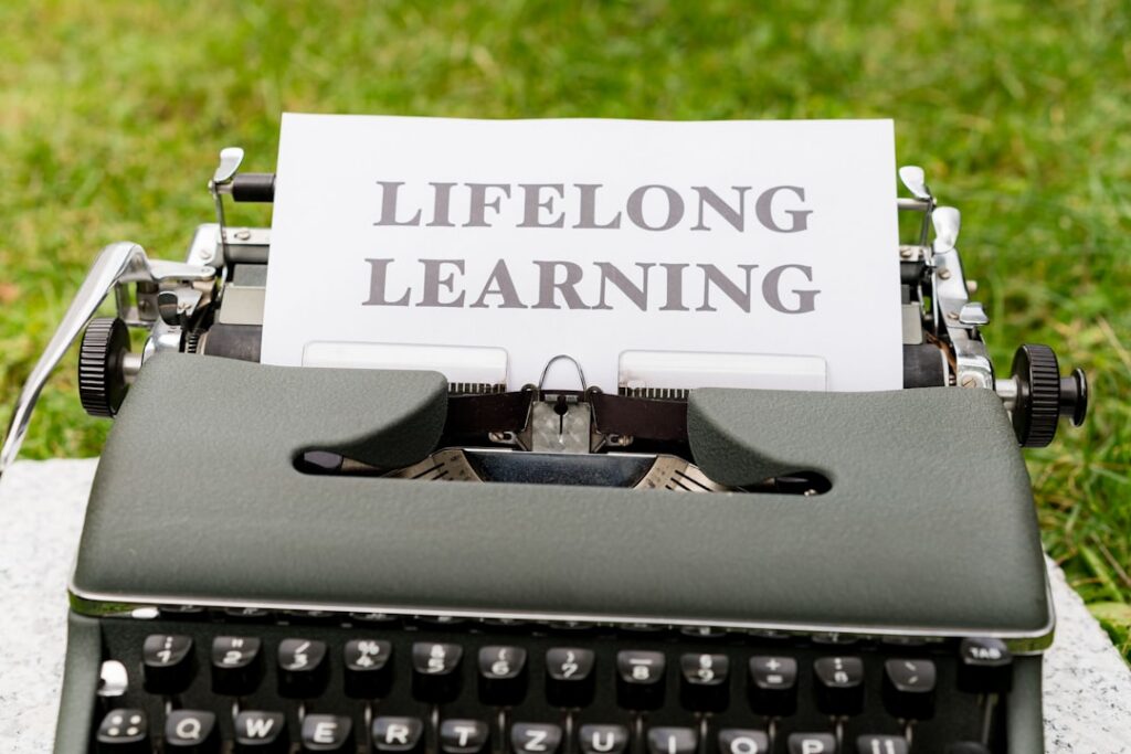 Personal Growth Pathways: The Importance of Lifelong Learning for Leaders